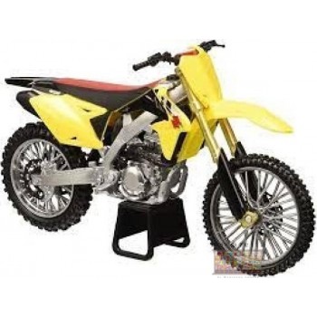 Suzuki motocross